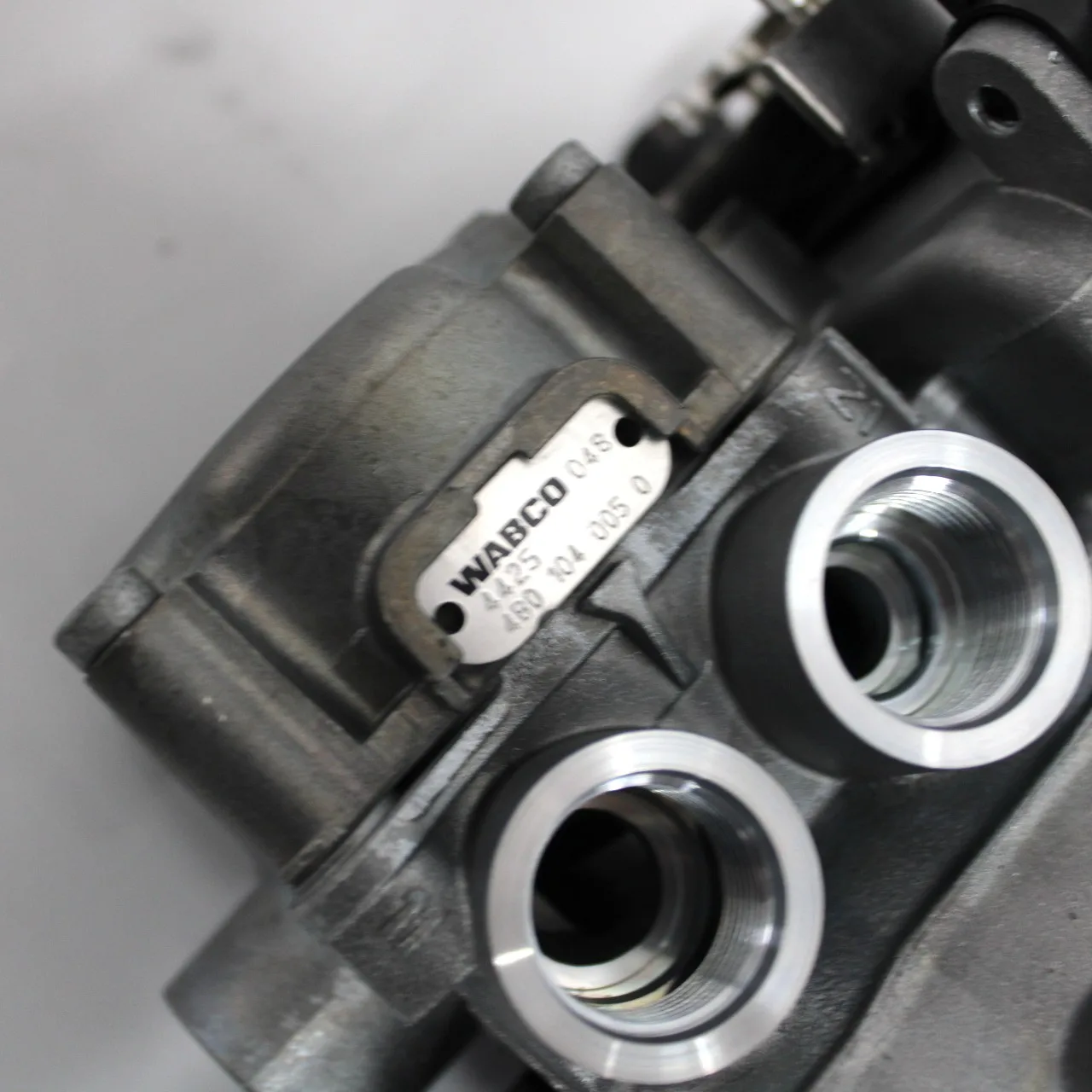 Modulateur EBS Iveco Hiway 41211413 - Image 4