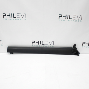 Straight trim panel, Renault T-Series 7484507771